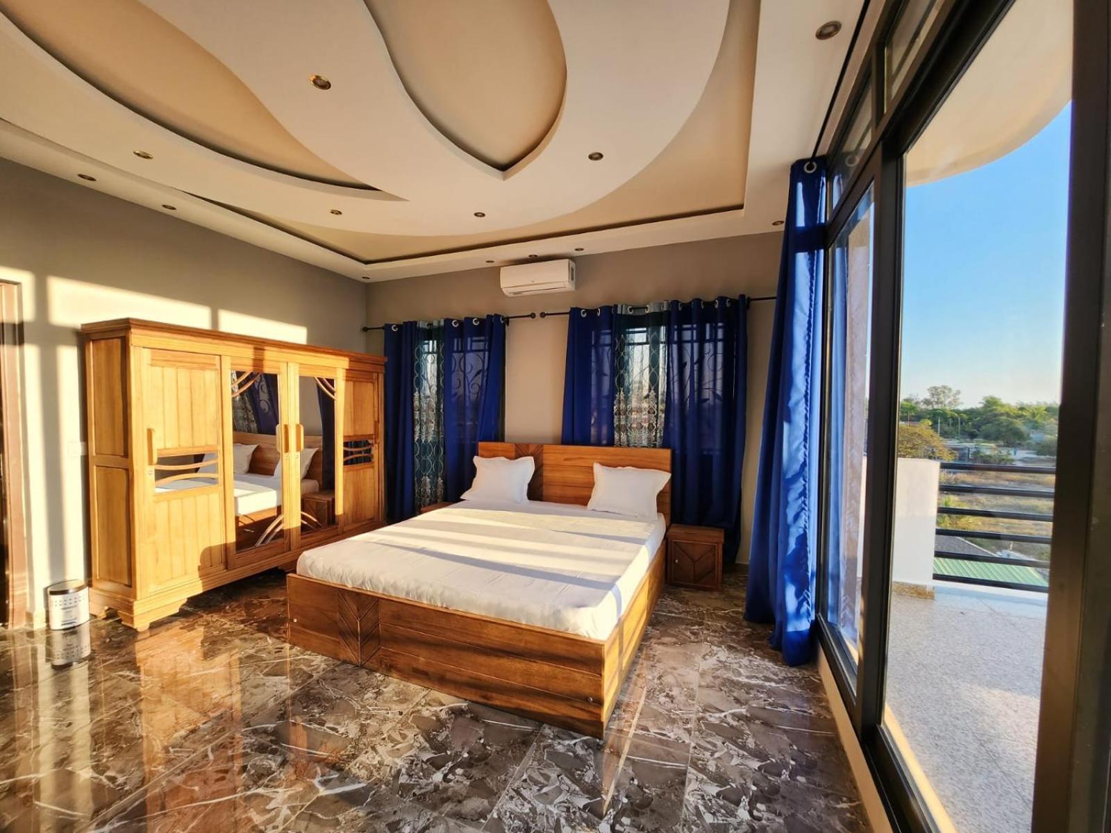 Ocean Heaven Hotel Mahajanga Extérieur photo